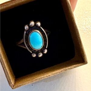 Vintage Sterling Silver Navajo turquoise Native American ring Size 7.5